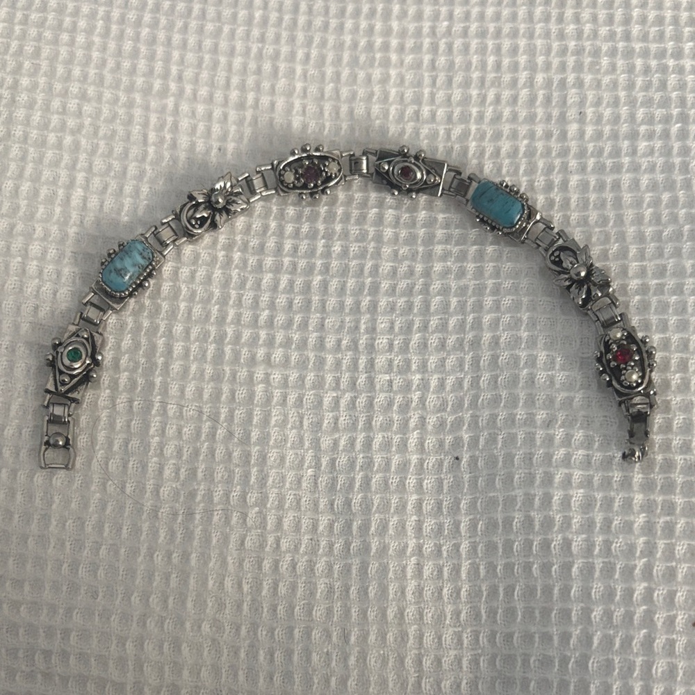 Chic Silver Bracelet with Turquoise and Red Accents